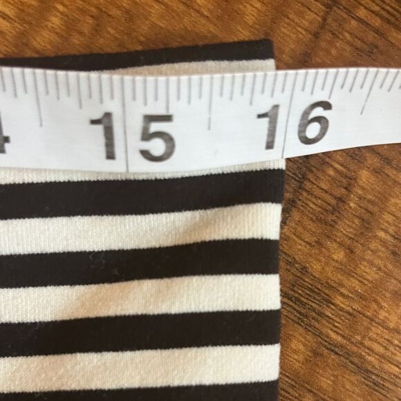 Lululemon Groove Pant II‎ , 16” waist, piling - Picture 6 of 9